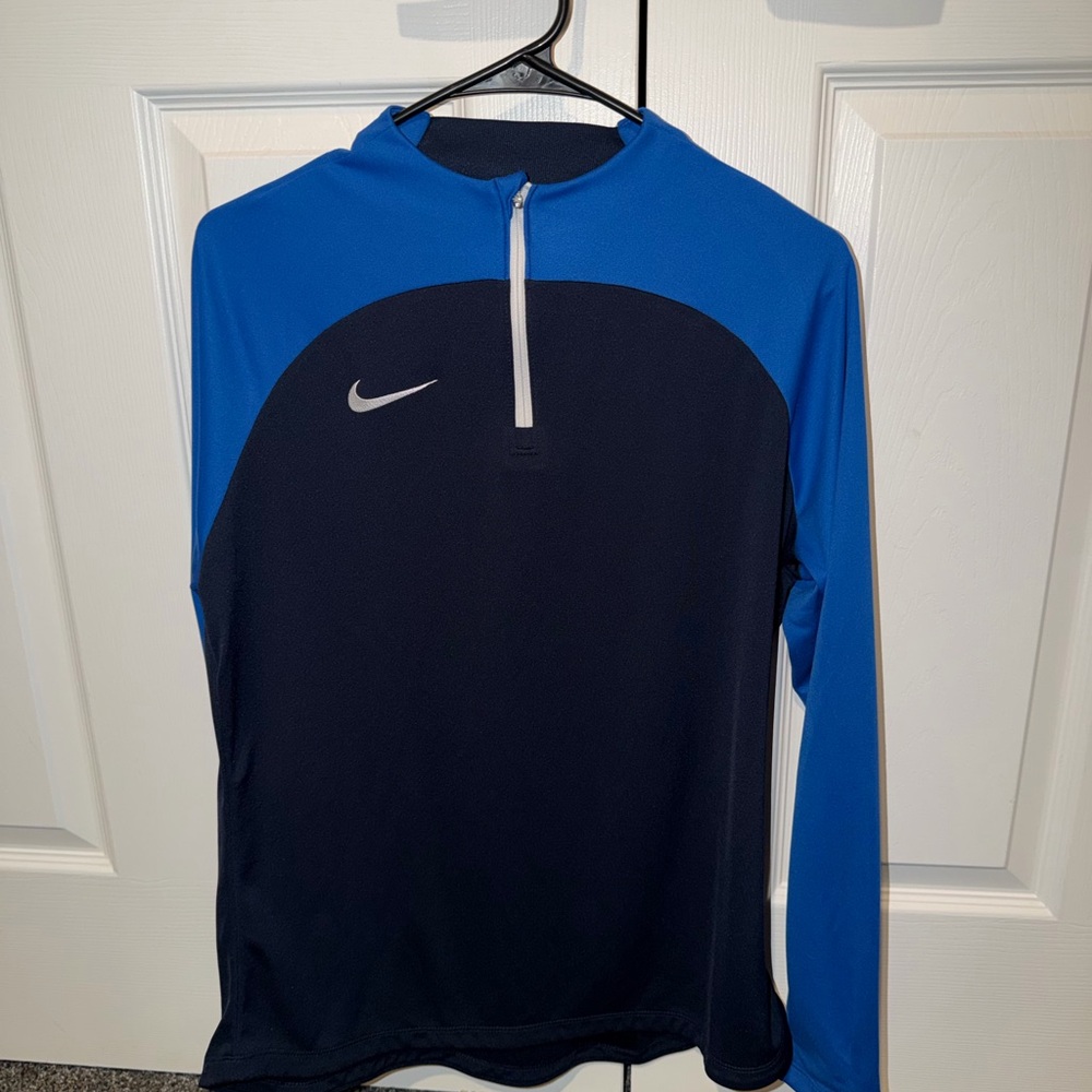 Nike Women’s Blue and Black Quarter Zip